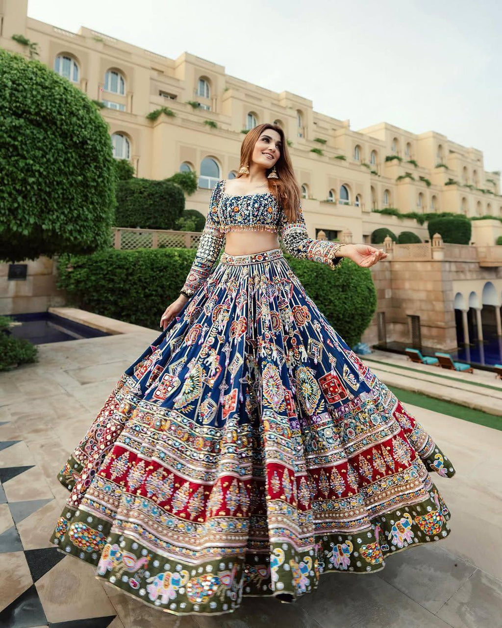 Navratri Mirror Work Muslin Chaniya Choli Set
