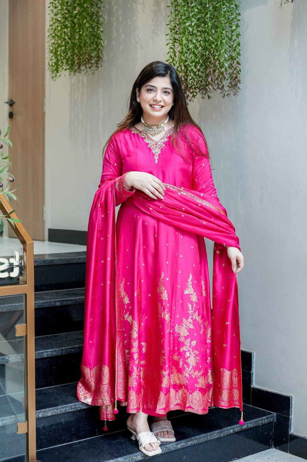 Premium Banarasi Anarkali Suit Set with Handwork Neck & Dupatta – Pink